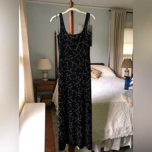 Vintage (80s!) velvet dress with embroidered sparkles